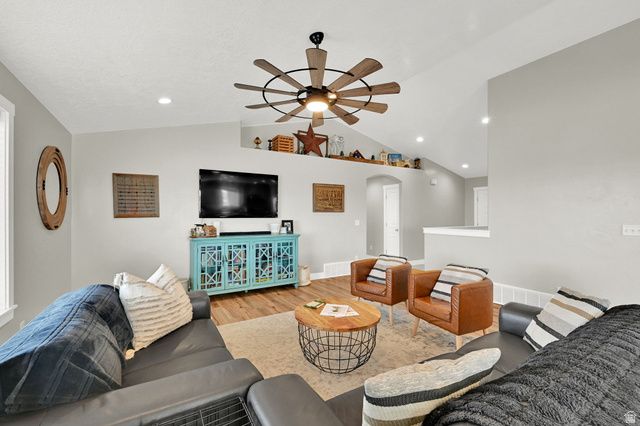 3056 S 1450 W, Perry, UT 84302