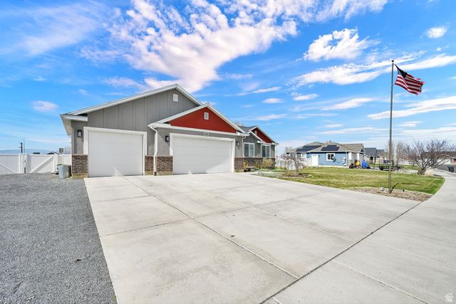 3056 S 1450 W, Perry, UT 84302
