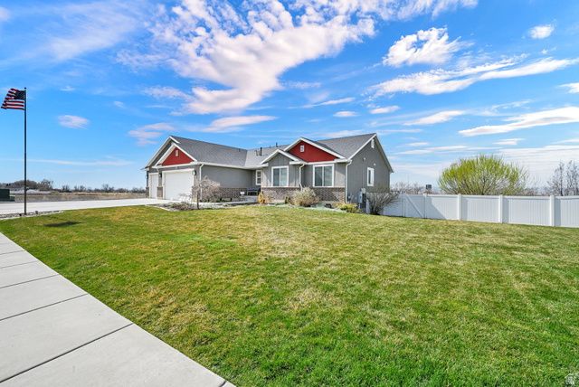 3056 S 1450 W, Perry, UT 84302