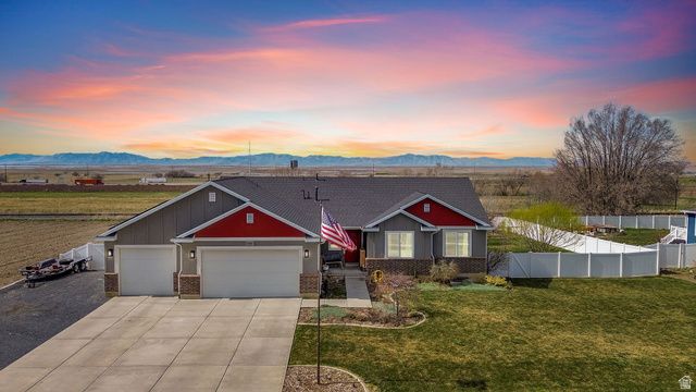 3056 S 1450 W, Perry, UT 84302