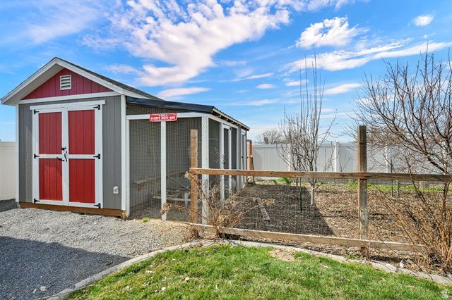 3056 S 1450 W, Perry, UT 84302