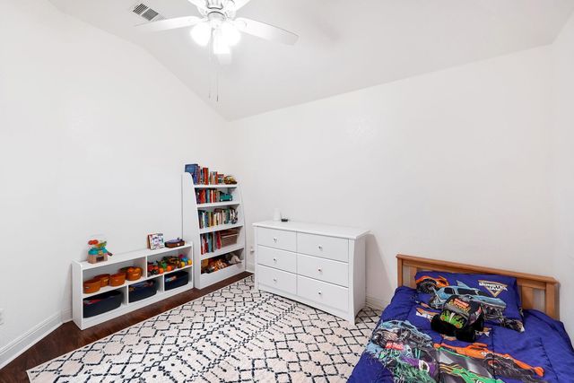 1697 Twin CV, Kyle, TX 78640