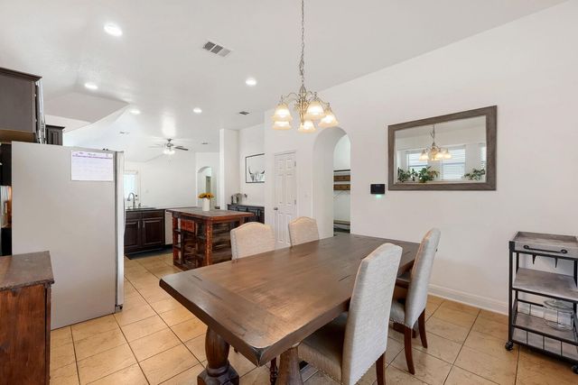 1697 Twin CV, Kyle, TX 78640