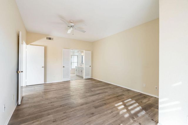 41705 Navarre Court, Palm Desert, CA 92260