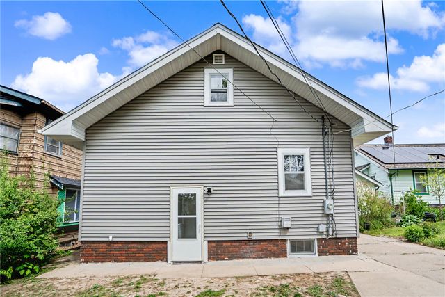 835 18th Street SE, Cedar Rapids, IA 52403