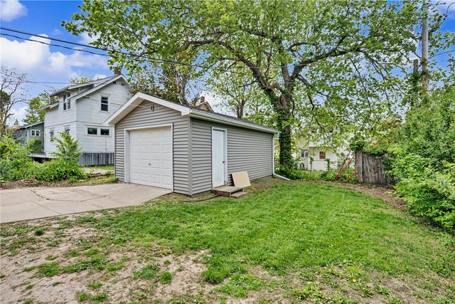 835 18th Street SE, Cedar Rapids, IA 52403
