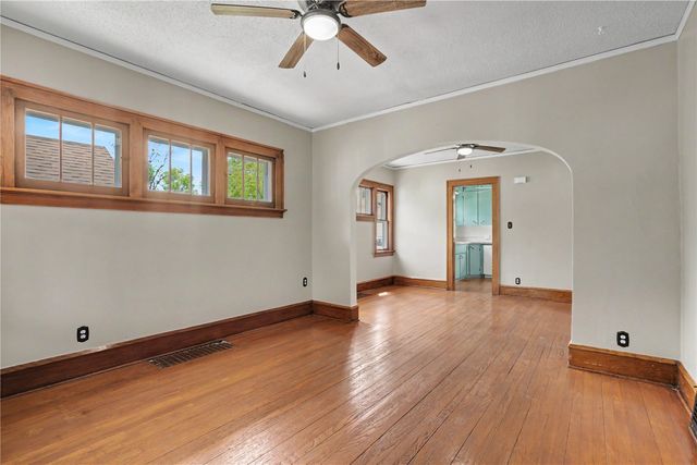 835 18th Street SE, Cedar Rapids, IA 52403