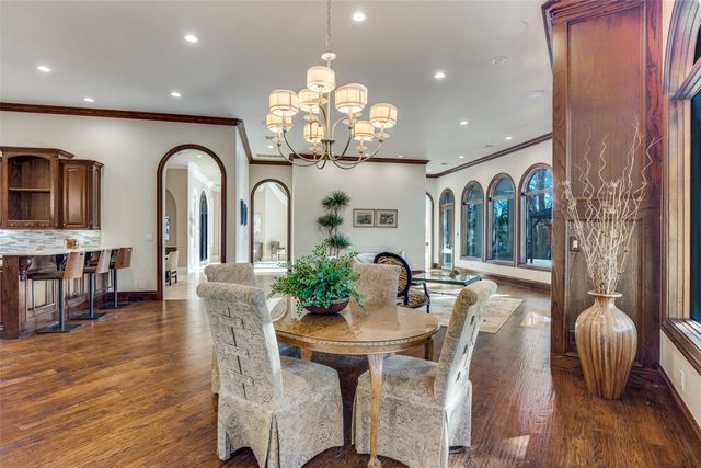 10750 Welch Road, Dallas, TX 75229