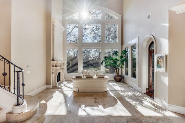 10750 Welch Road, Dallas, TX 75229