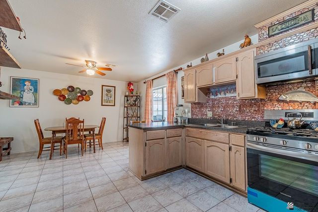 417 N San Juan Ln, San Luis, AZ 85336