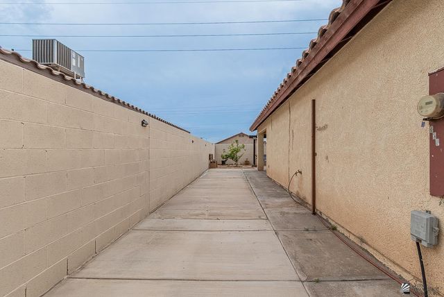417 N San Juan Ln, San Luis, AZ 85336