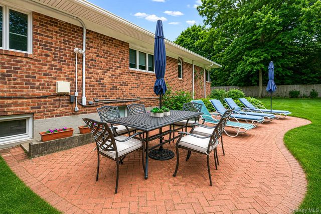 199 Dix Hills Road, Dix Hills, NY 11746