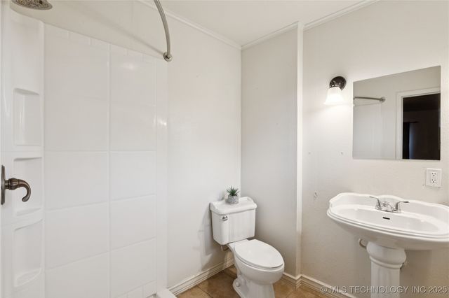 920 Francis Avenue, Tahlequah, OK 74464