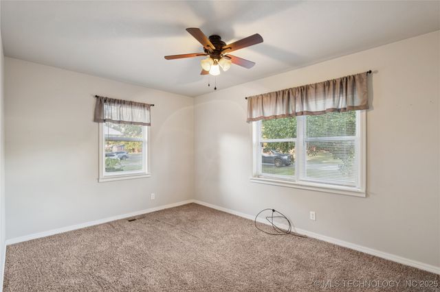 920 Francis Avenue, Tahlequah, OK 74464