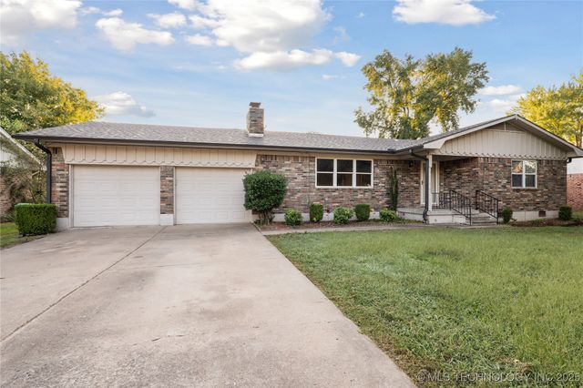 920 Francis Avenue, Tahlequah, OK 74464