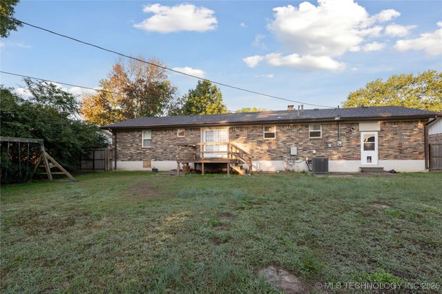 920 Francis Avenue, Tahlequah, OK 74464