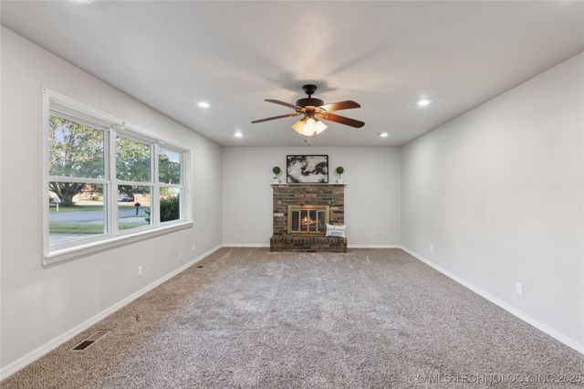 920 Francis Avenue, Tahlequah, OK 74464