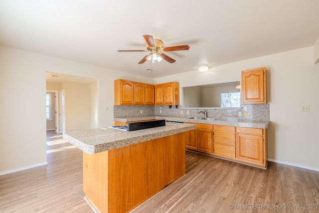 8850 W 151st Street S, Sapulpa, OK 74066