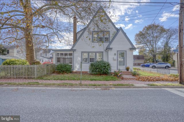 13 UNION, Smyrna, DE 19977