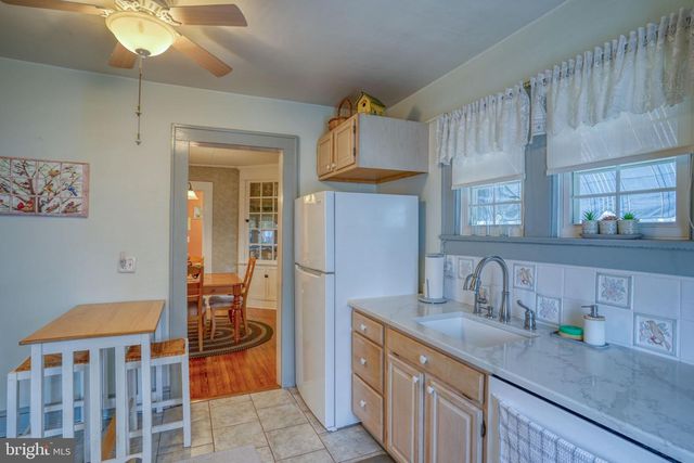 13 UNION, Smyrna, DE 19977