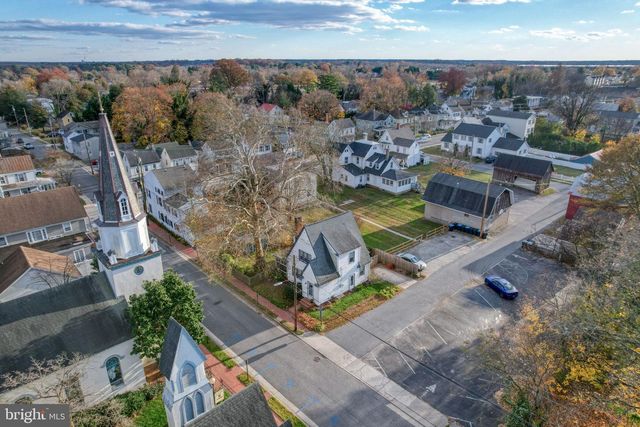 13 UNION, Smyrna, DE 19977