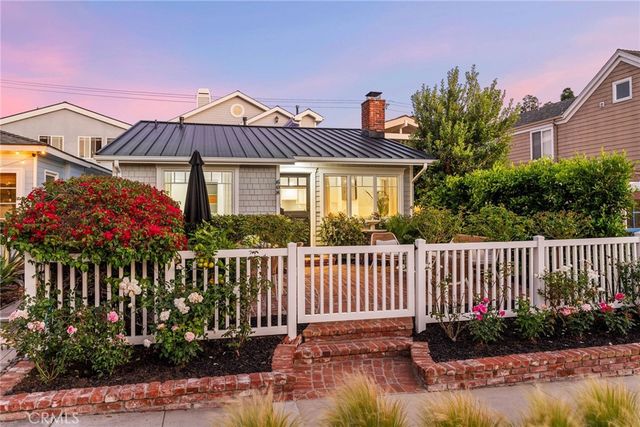 608 Jasmine Avenue, Corona Del Mar, CA 92625