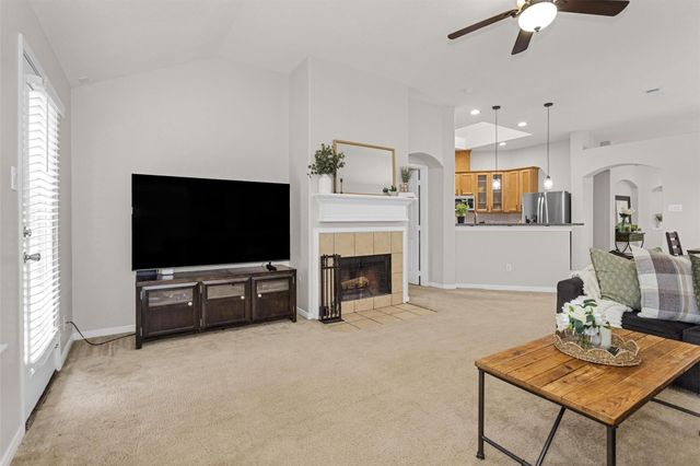 2614 Easton Springs Court, Pearland, TX 77584