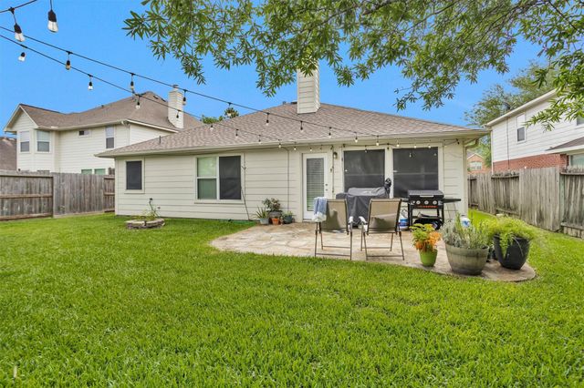 2614 Easton Springs Court, Pearland, TX 77584