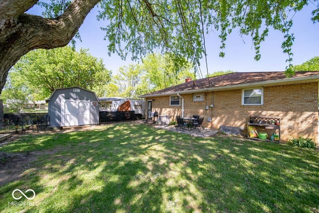 330 Gilbert Avenue, Beech Grove, IN 46107