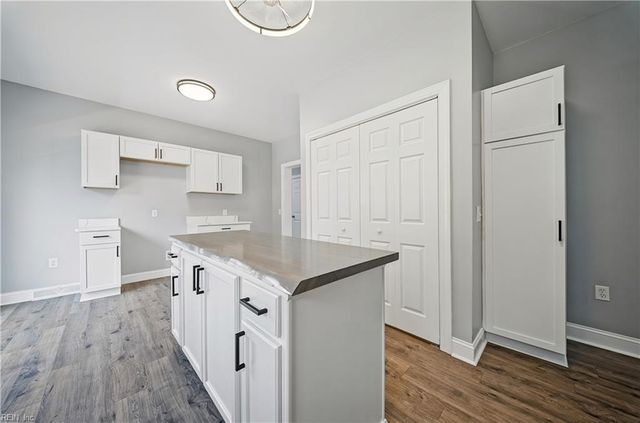 5101 James ST, Chesapeake, VA 23321