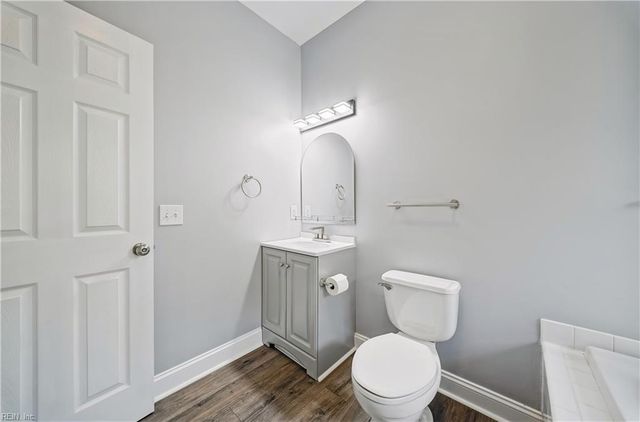 5101 James ST, Chesapeake, VA 23321