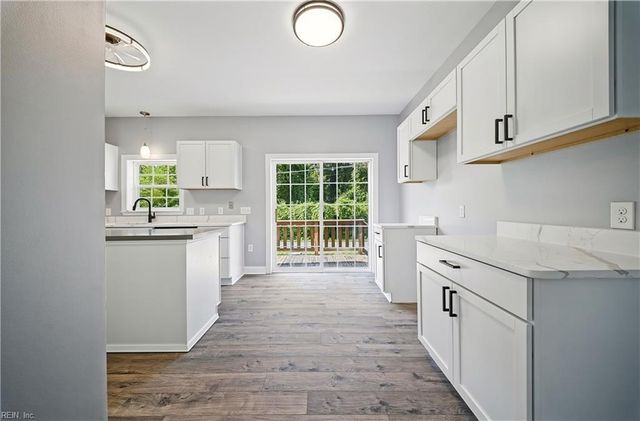 5101 James ST, Chesapeake, VA 23321