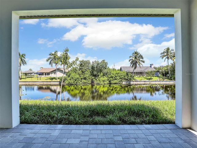 405 NW 14TH STREET, Cape Coral, FL 33993