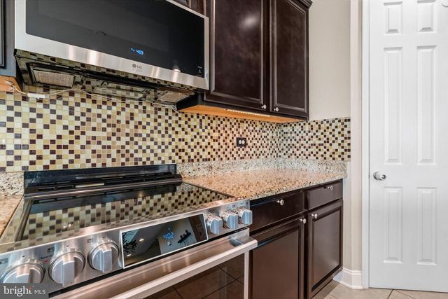 21 LAMMEY WAY, Downingtown, PA 19335