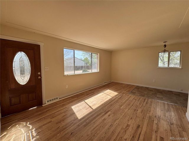 755 S Park Ave, Fort Lupton, CO 80621