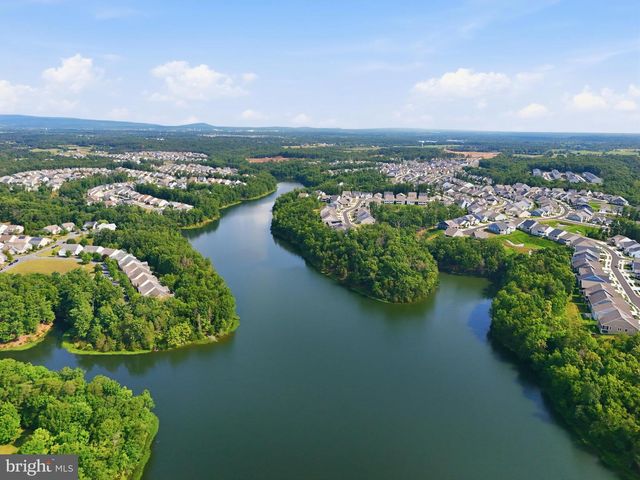 133 SKIPPER DR, Lake Frederick, VA 22630