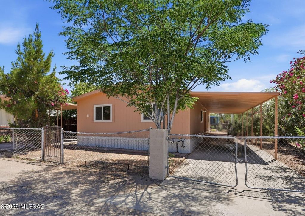 3810 E Mibbie Lane, Tucson, AZ 85706