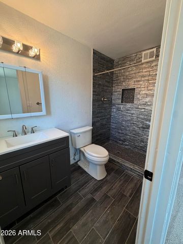 7230 N 41ST Avenue, Phoenix, AZ 85051