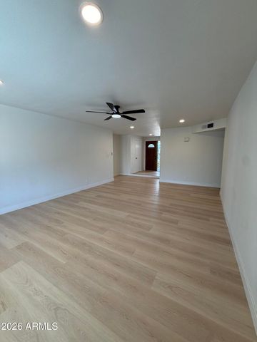 7230 N 41ST Avenue, Phoenix, AZ 85051