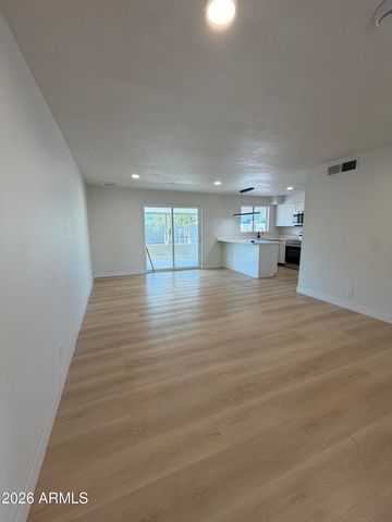 7230 N 41ST Avenue, Phoenix, AZ 85051