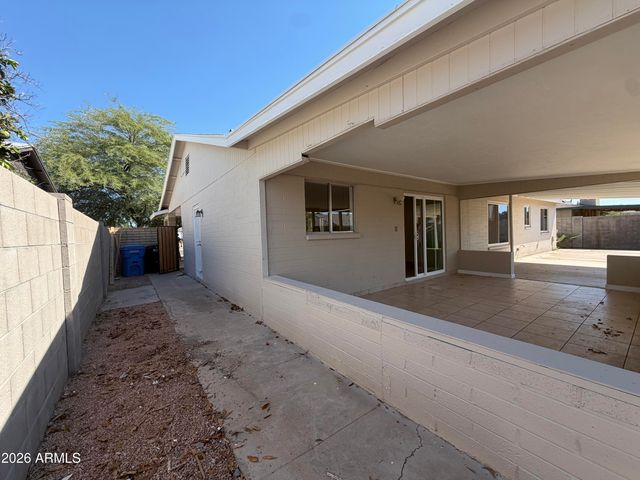 7230 N 41ST Avenue, Phoenix, AZ 85051