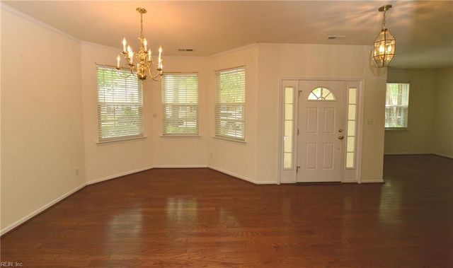 3737 Cainhoy LN, Virginia Beach, VA 23453