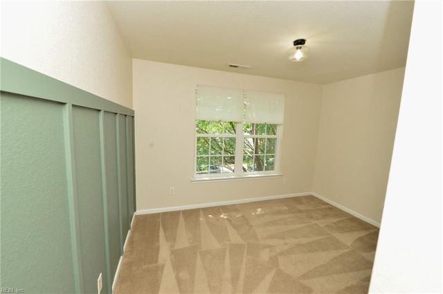 3737 Cainhoy LN, Virginia Beach, VA 23453