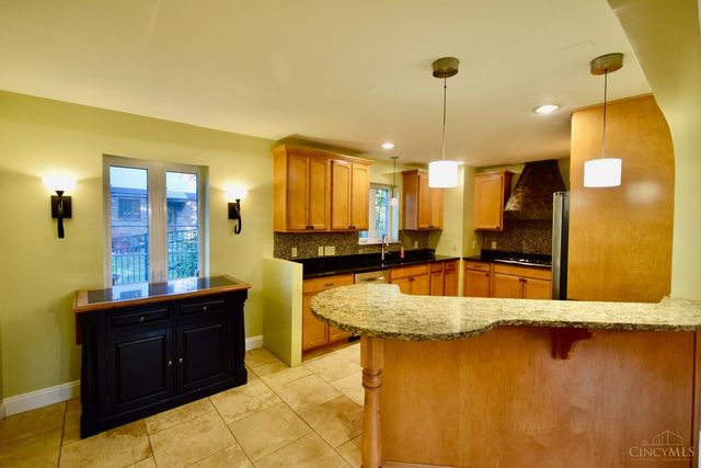 3255 Linwood Avenue, Cincinnati, OH 45226