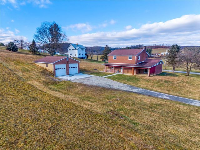 905 Watt Rd, Washington Twp, PA 15613