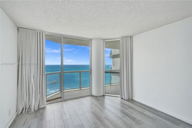 16425 Collins Ave 2715, Sunny Isles Beach, FL 33160