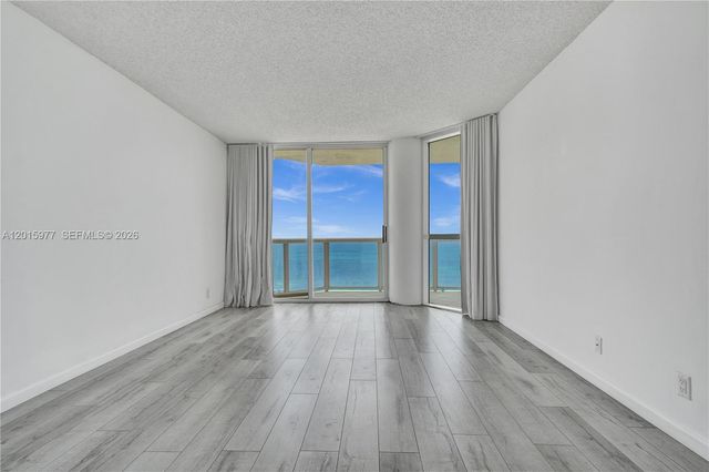 16425 Collins Ave 2715, Sunny Isles Beach, FL 33160