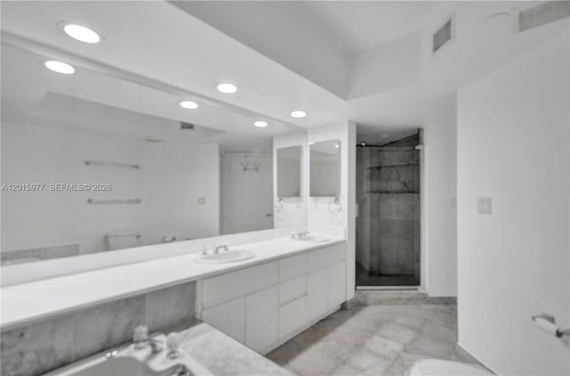 16425 Collins Ave 2715, Sunny Isles Beach, FL 33160