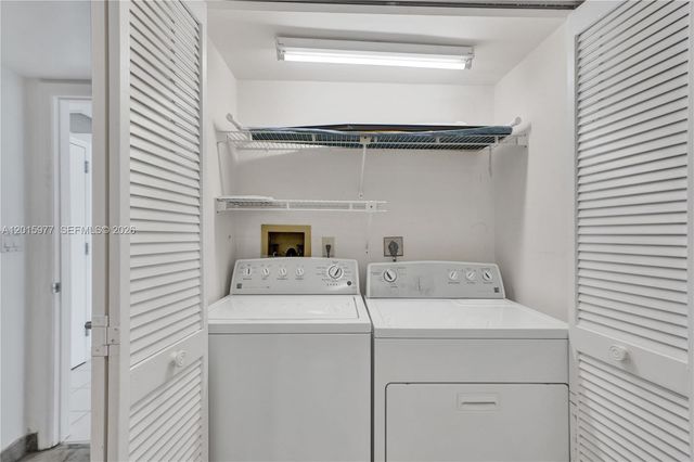 16425 Collins Ave 2715, Sunny Isles Beach, FL 33160