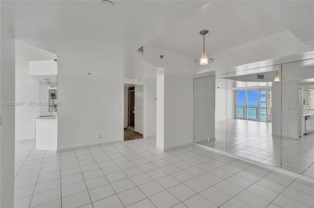 16425 Collins Ave 2715, Sunny Isles Beach, FL 33160
